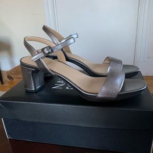 Naturalizer Ivy block heels